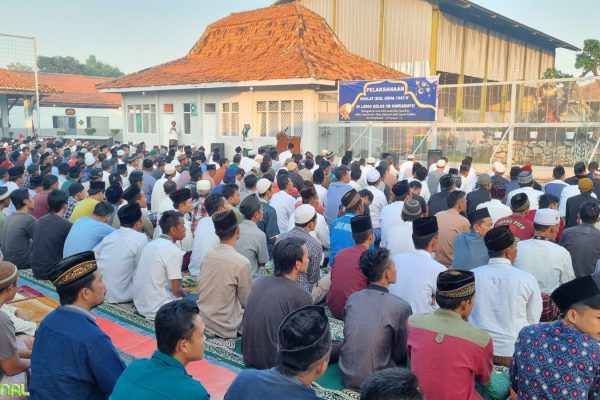 <em>Ratusan WBP Lapas Indramayu Khusyu Jalani Shalat Idul Adha</em>