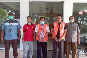 Mantan Kades Kedungdawa Indramayu Ditahan Kejari, Jadi Tersangka Korupsi Bumdes Mantan Kades Kedungdawa Indramayu Ditahan Kejari, Jadi Tersangka Korupsi Bumdes