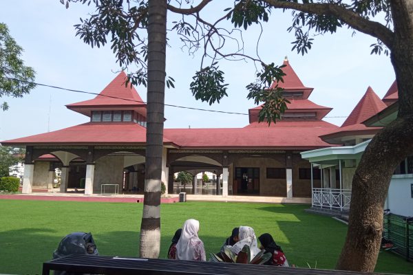 Wajah Baru Masjid Agung Indramayu, Tempat Bersejarah yang Ramah Anak