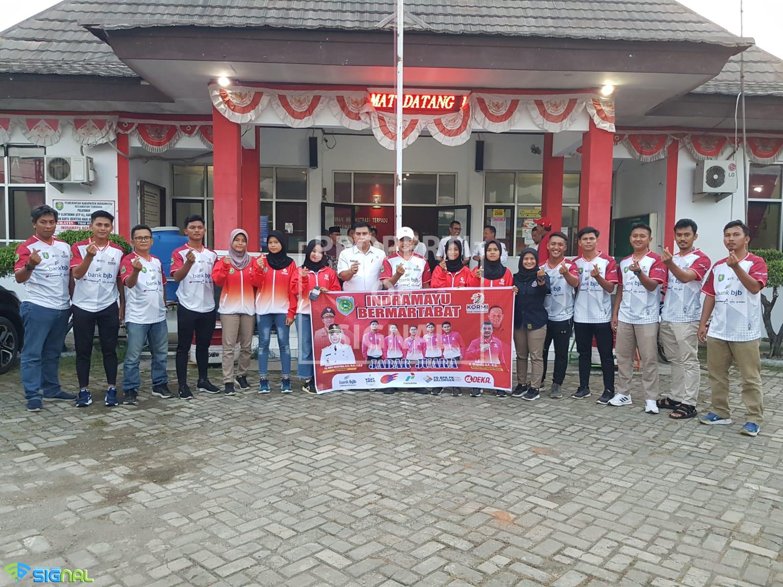 Atlet Terompah Panjang Asal Indramayu Siap Bertanding pada Fornas VI di Palembang Atlet Terompah Panjang Asal Indramayu Siap Bertanding pada Fornas VI di Palembang