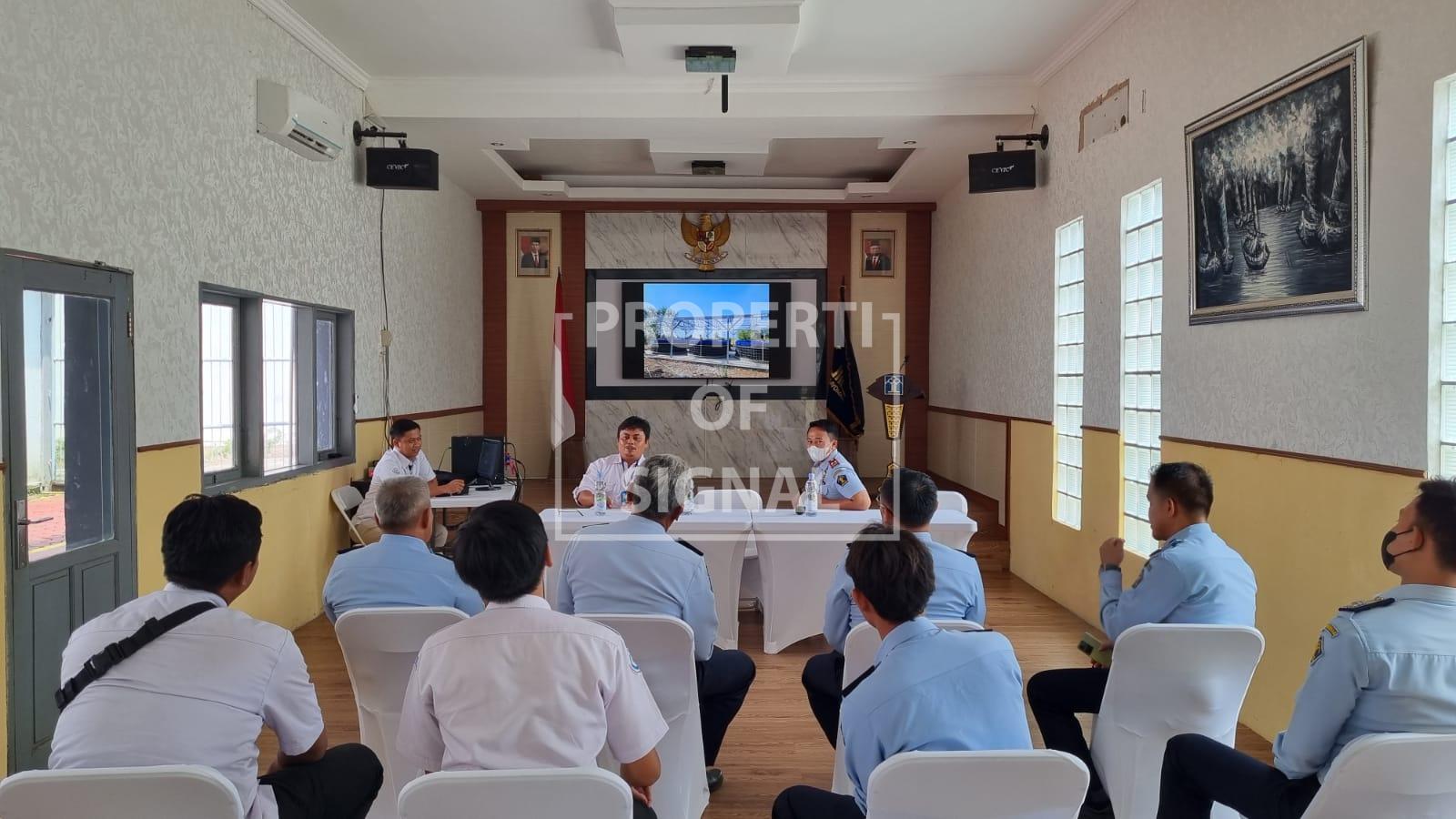 Diskanla Sosialisasi Penyuluhan Perikanan & Ketahanan Pangan di Lapas Indramayu Diskanla Sosialisasi Penyuluhan Perikanan & Ketahanan Pangan di Lapas Indramayu