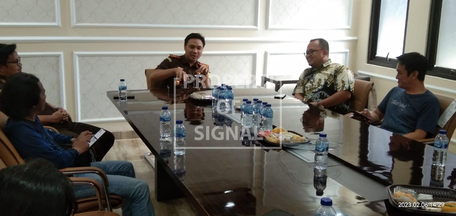 Kejari Ungkap Adanya Dugaan Korupsi Pada Proyek Wisata Air Terjun di Indramayu Kejari Ungkap Adanya Dugaan Korupsi Pada Proyek Wisata Air Terjun di Indramayu