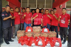 DPC PDI Perjuangan Indramayu Salurkan Ribuan Paket Sembako, Hasil Gotong Royong Kader Banteng