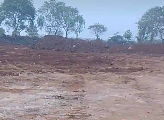 Proyek Urugan di TPA Pecuk Indramayu Gunakan Tanah Campur Bebatuan, Seperti Itukah Spesifikasinya?