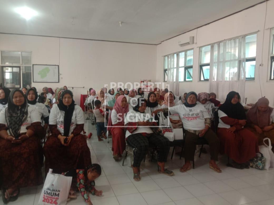 Upayakan Dongkrak Angka Partisipasi, KPU Indramayu Gencar Sosialisasikan Hari Kasih Suara Upayakan Dongkrak Angka Partisipasi, KPU Indramayu Gencar Sosialisasikan Hari Kasih Suara