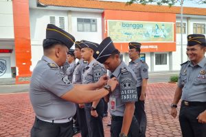 Satopspatnal Lakukan Pemeriksaan Kedisiplinan Pegawai Lapas Indramayu