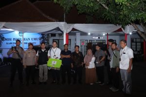 Pastikan Keamanan, Polres Indramayu Kawal Ketat Pengiriman Hasil Rekapitulasi Suara Pemilu 2024