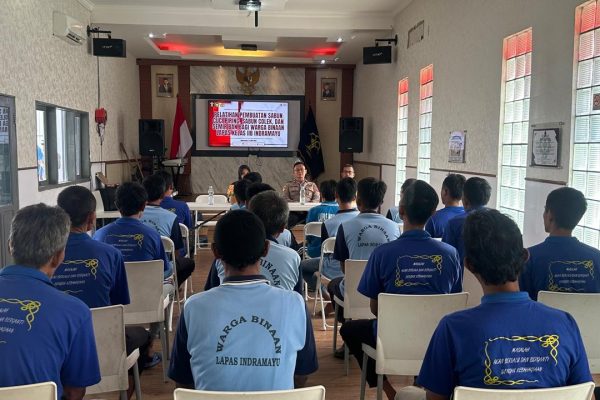 Lapas Indramayu Bersama Polres Berikan Pelatihan Industri Kreatif Kepada Warga Binaan