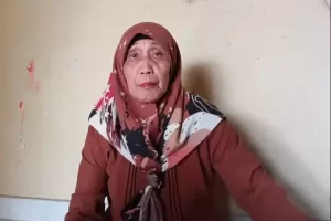 Bupati Muaro Jambi Dzolimi Pensiunan Guru TK Asniati