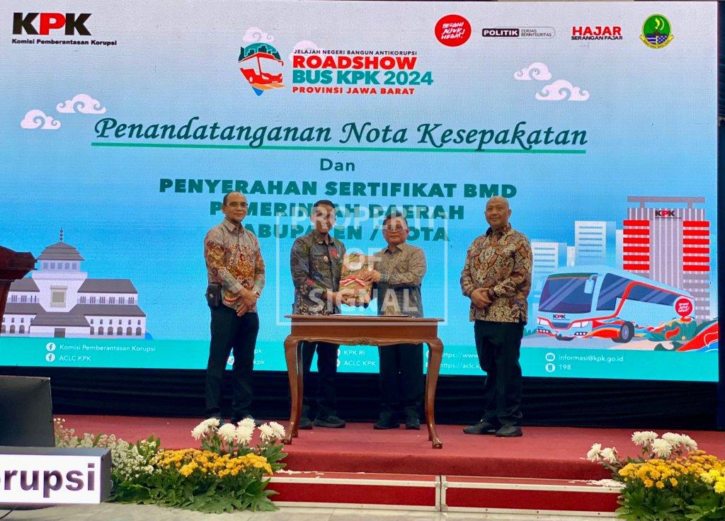 Jalin MoU Dengan Kantor Pertahanan, Pemkab Indramayu Lakukan Percepatan Pensertipikatan Hingga Penanganan Perkara Tanah Jalin MoU Dengan Kantor Pertahanan, Pemkab Indramayu Lakukan Percepatan Pensertipikatan Hingga Penanganan Perkara Tanah