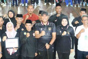 Hadiri Upacara Pembukaan Festival Olahraga Pendidikan 2024, Dandim 0616 sampaikan pesan ini. Hadiri Upacara Pembukaan Festival Olahraga Pendidikan 2024, Dandim 0616 sampaikan pesan ini.