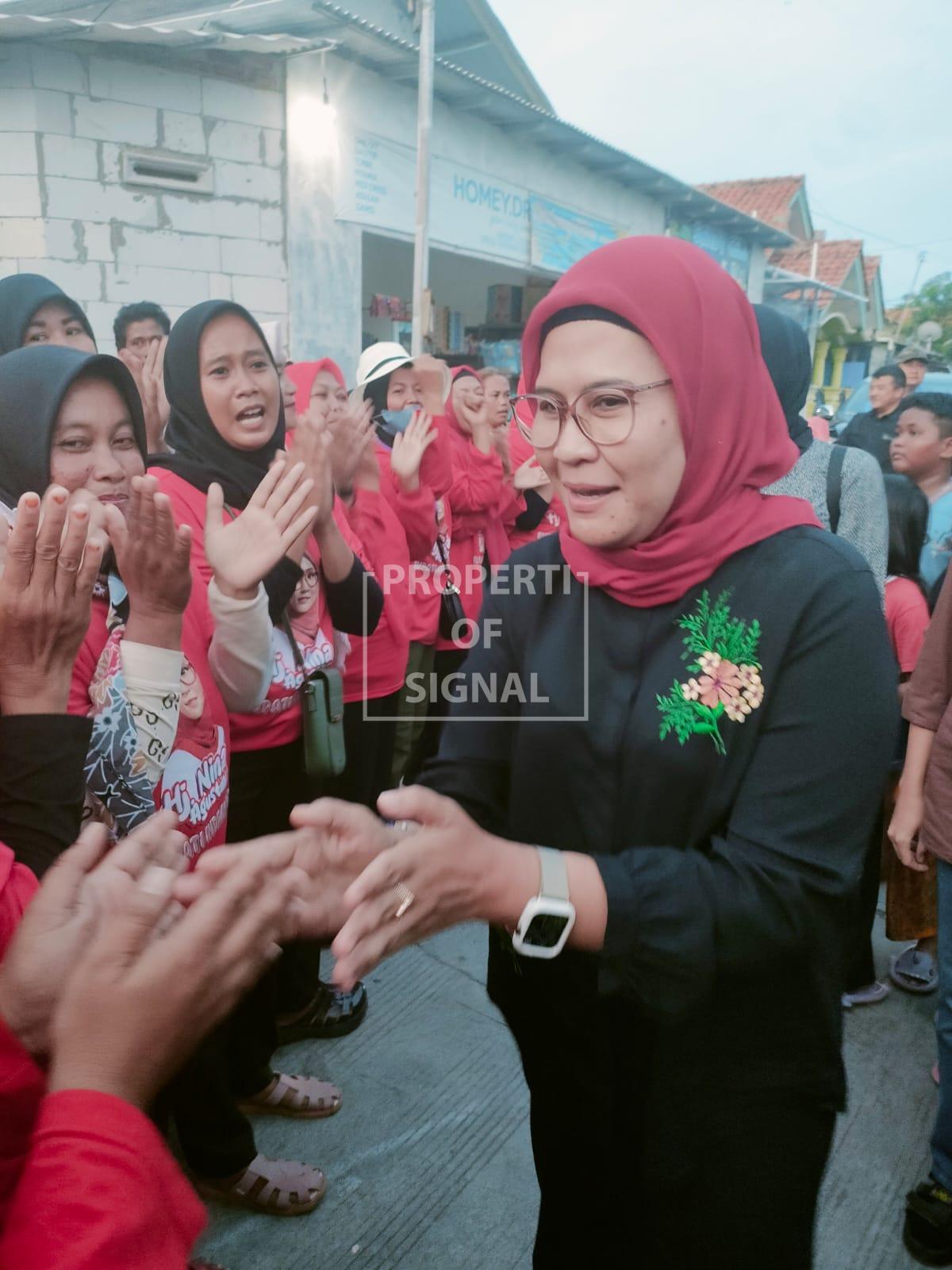 SERIBU WARGA KAMPUNG NELAYAN KARANGSONG MERAHKAN NINA – TOBRONI SERIBU WARGA KAMPUNG NELAYAN KARANGSONG MERAHKAN NINA – TOBRONI