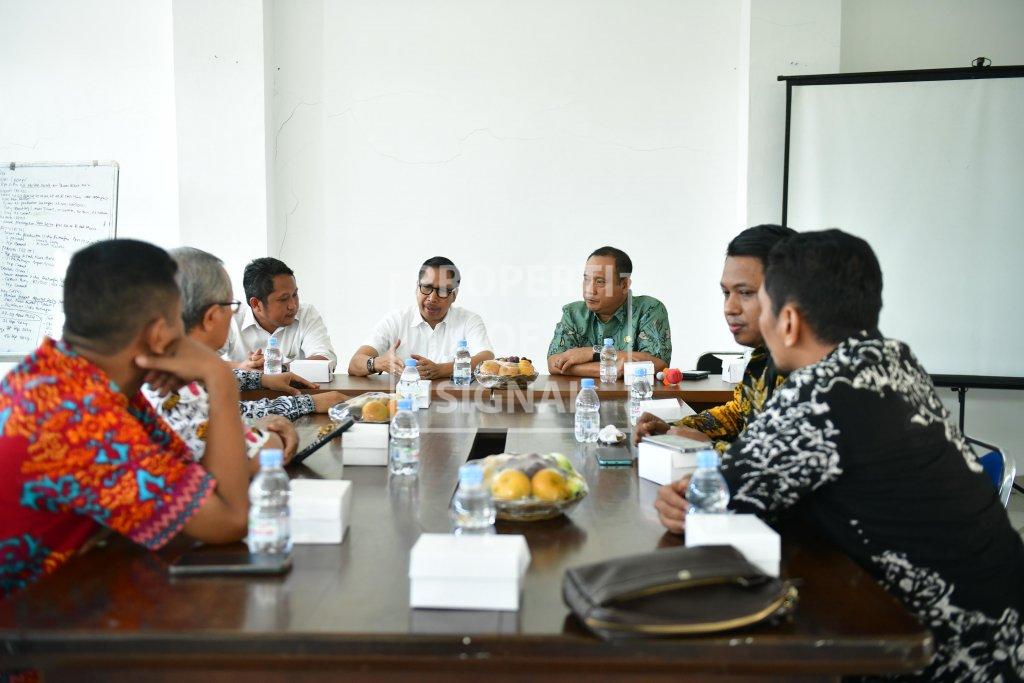 Pjs. Bupati Indramayu Gerak Cepat Pantau Persiapan Pilkada 2024 Pjs. Bupati Indramayu Gerak Cepat Pantau Persiapan Pilkada 2024