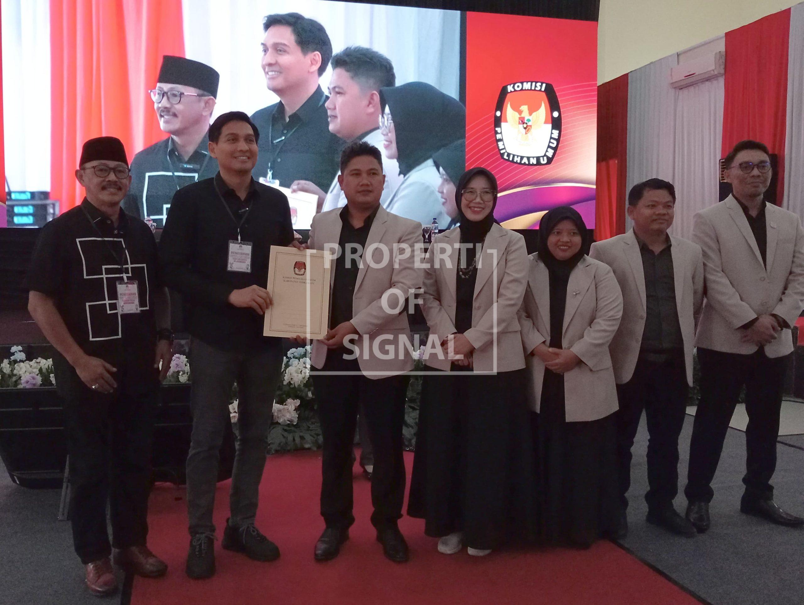 Sah, KPU Tetapkan Lucky-Sae Bupati dan Wakil Bupati Indramayu Terpilih. Sah, KPU Tetapkan Lucky-Sae Bupati dan Wakil Bupati Indramayu Terpilih.