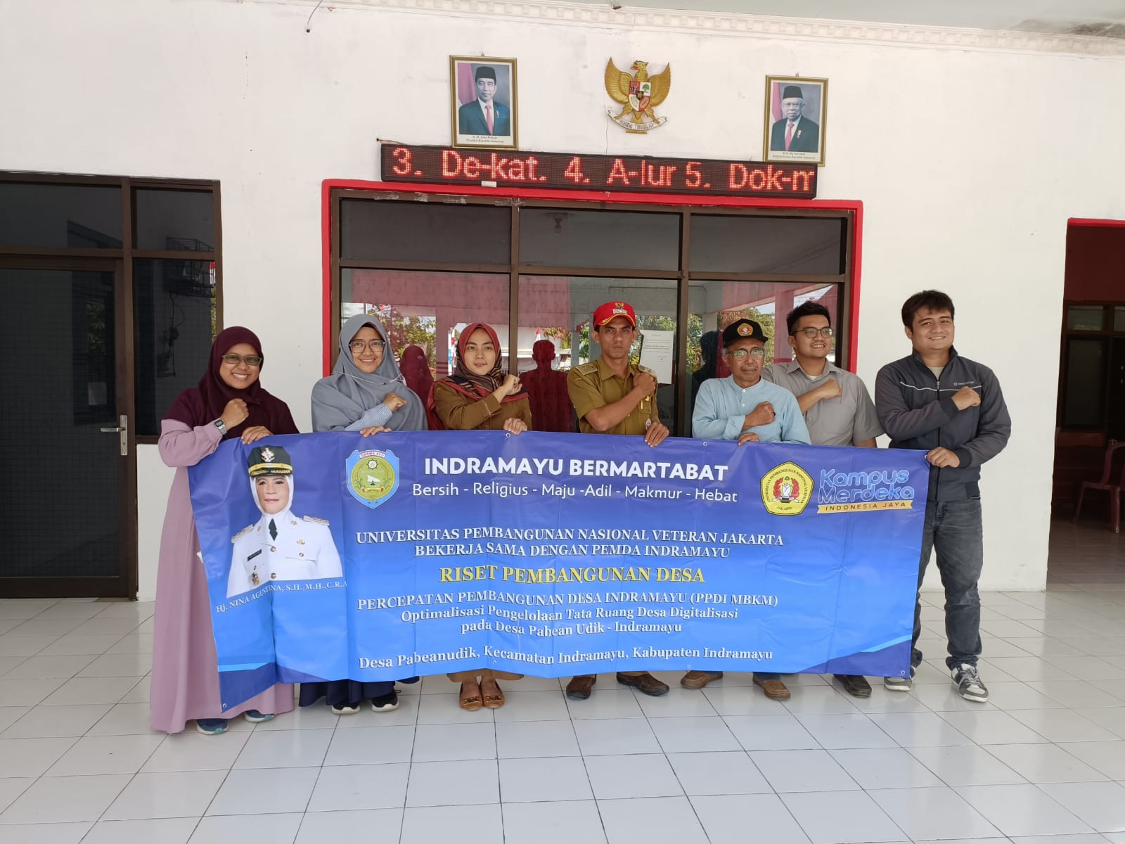 Lakukan Program Pengabdian Masyarakat, UPNVJ Bantu Desa Pabean Udik Ciptakan Sistem Tata Kelola Desa Berbasis Digital Lakukan Program Pengabdian Masyarakat, UPNVJ Bantu Desa Pabean Udik Ciptakan Sistem Tata Kelola Desa Berbasis Digital