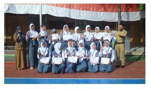 Atlet Karate Pelajar SMAN 1 Anjatan Raih 14 Medali Dalam Kejuaraan FORKI CUP Indramayu 2024 Atlet Karate Pelajar SMAN 1 Anjatan Raih 14 Medali Dalam Kejuaraan FORKI CUP Indramayu 2024