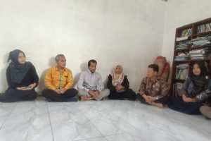 Disdikbud Indramayu Fasilitasi Konflik Orang Tua dan Pihak Sekolah, Pertemuan Berakhir Damai.