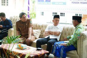 Perkuat Kerja Sama, Wakil Ketua DPR RI dan Bupati Indramayu Kunjungi Ponpes Hidayatuttholibin