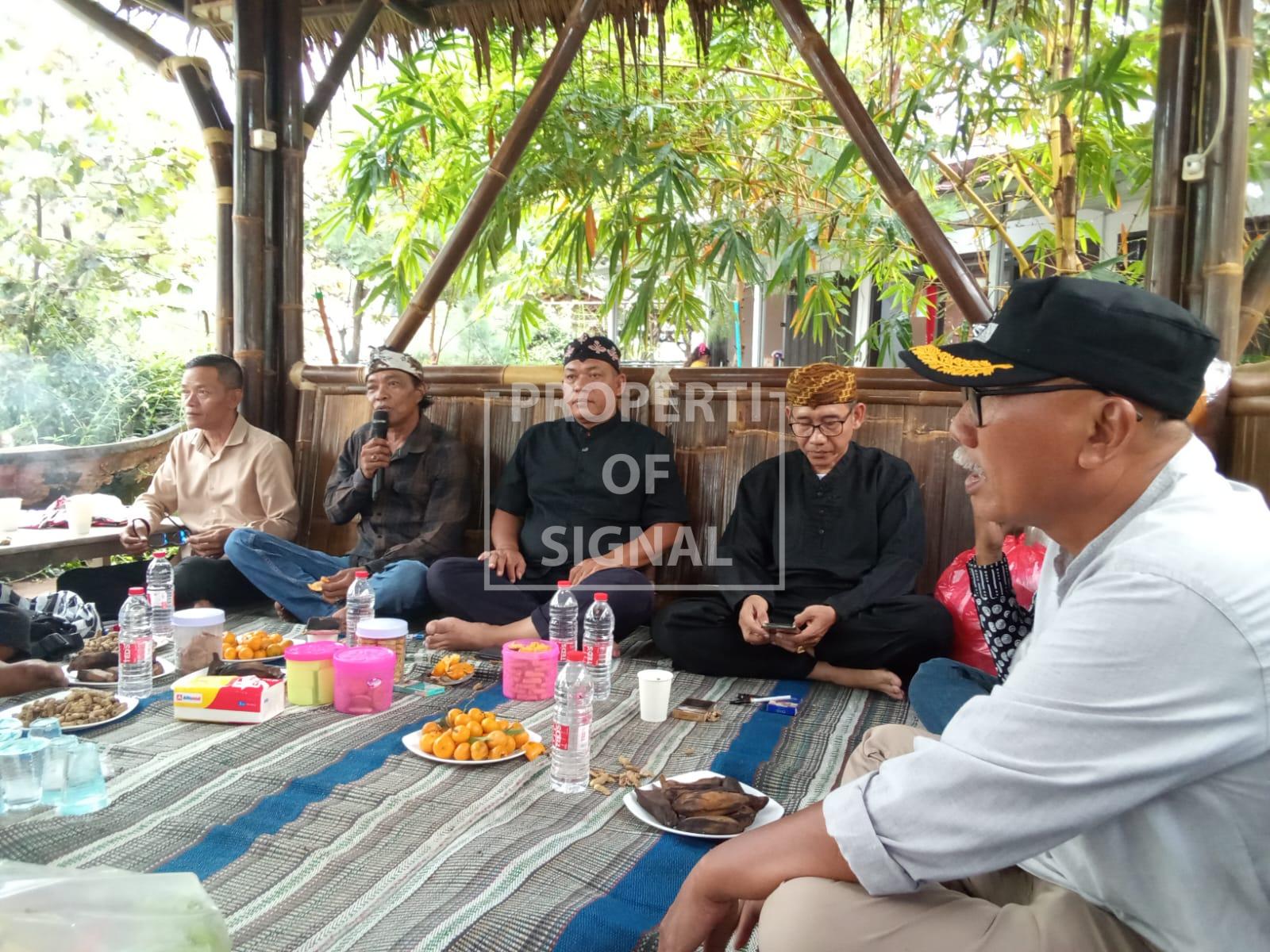 Desa Dermayu dan Desa Sindang Gelar Mapag Sri di Embung Jangkar, Ini Harapan Mereka. Desa Dermayu dan Desa Sindang Gelar Mapag Sri di Embung Jangkar, Ini Harapan Mereka.