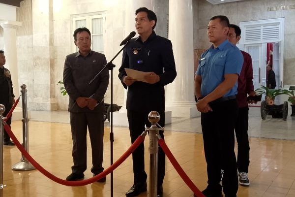 Lucky Hakim Minta Perumdam TDA Beri Kompensasi Bagi Pelanggan Yang Dapat Air Keruh