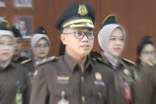Jaksa Humoris Favorit Jajaran Kejari Indramayu Pindah Tugas ke Kapuas, Suasana Pisah Sambut Penuh Haru