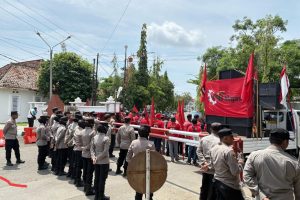Kapolres Indramayu Apresiasi Aksi Damai May Day GASBUMI FSBmigas-KASBI Berjalan Tertib