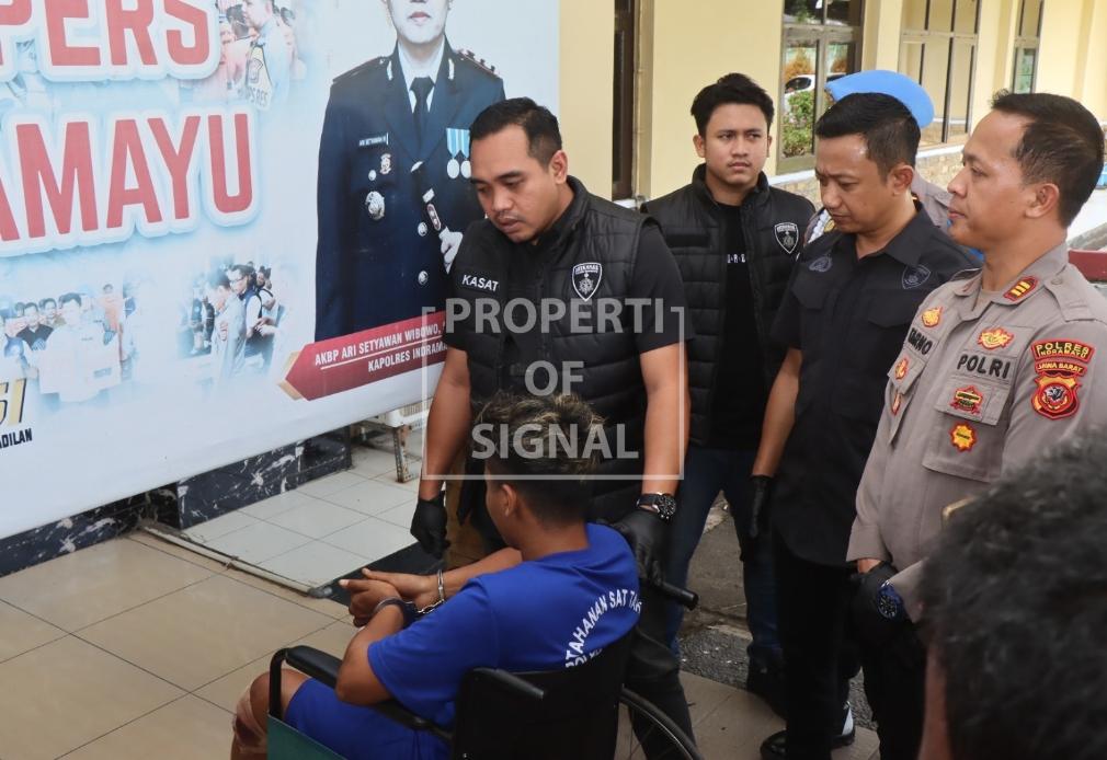 Tiga Tersangka Curas Berhasil di Amankan Polisi. Kasat Reskrim : Kami Ingatkan 3 DPO Segera Menyerahkan Diri Tiga Tersangka Curas Berhasil di Amankan Polisi. Kasat Reskrim : Kami Ingatkan 3 DPO Segera Menyerahkan Diri