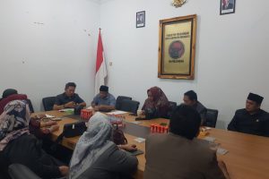 Sidang Paripurna Bahas Tiga Raperda, Fraksi PDIP Soroti Pansus 7 tentang Pajak Daerah