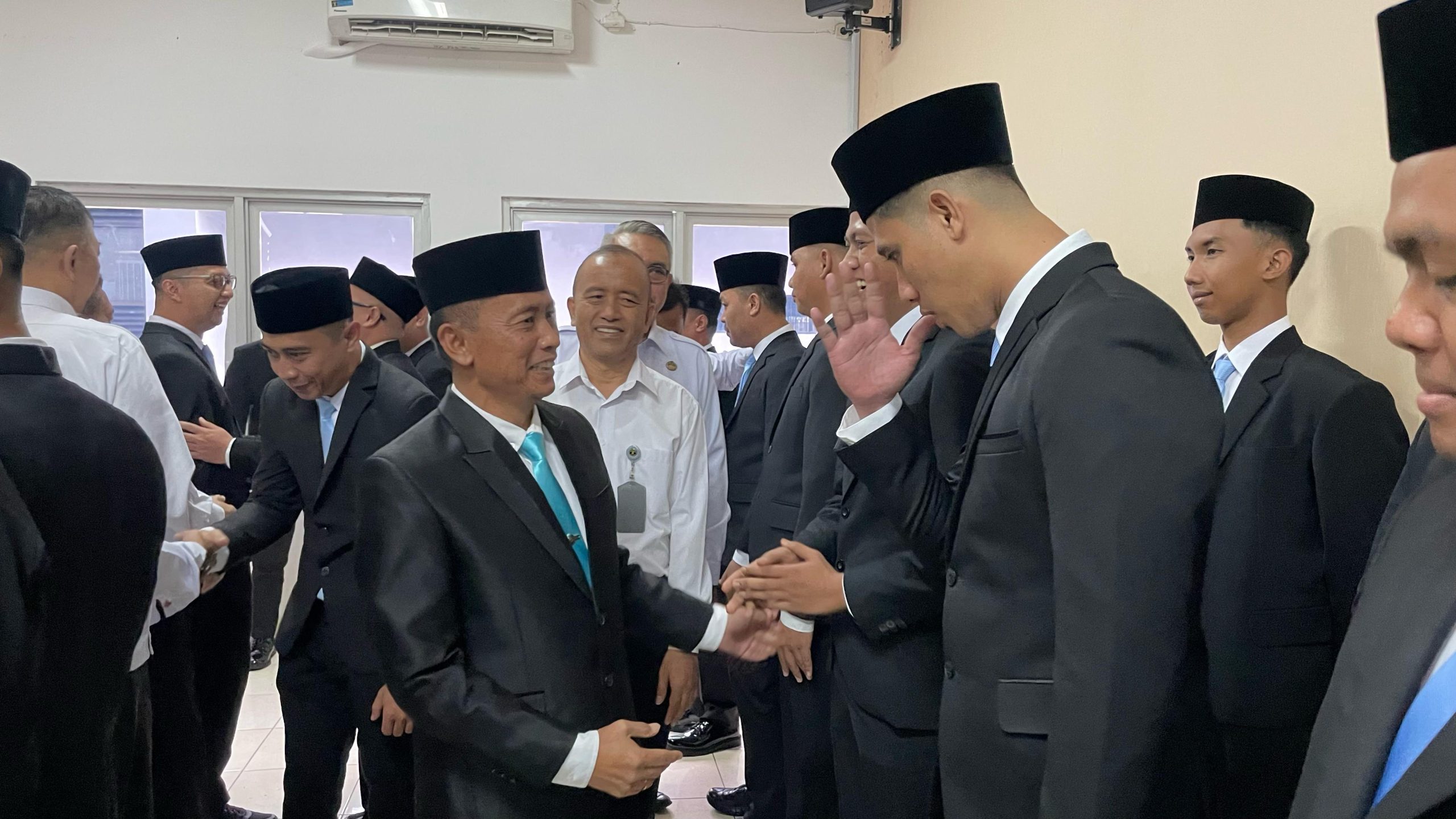 Baru Dilantik, 59 Pejabat Pemasyarakatan Jawa Barat Siap Bertugas Dengan Integritas & Loyalitas Baru Dilantik, 59 Pejabat Pemasyarakatan Jawa Barat Siap Bertugas Dengan Integritas & Loyalitas