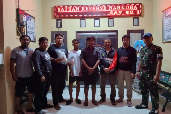 Anggota Unit Inteldim 0616/Indramayu Tangkap Pengedar Obat Beserta Ribuan Butir Barang Bukti OKT