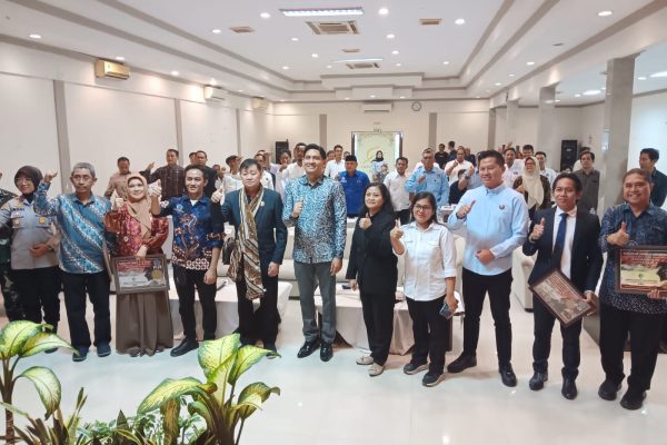 Kalapas Indramayu Hadiri Pembukaan UKW Anggota PJI Angkatan 9