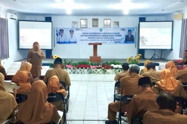 Lestarikan Seni Tradisional, Pemkab Indramayu Luncurkan Program Sanggar Seni Masuk Sekolah