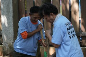 Ribuan Klien BAPAS Serentak Lakukan Aksi Sosial, Wujud Kesiapan Implementasi Pidana Alternatif