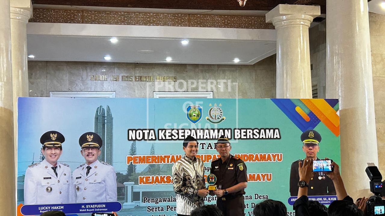 Kawal Dana Desa, Pemda & Kejari Indramayu Tandatangani Nota Kesepahaman Kawal Dana Desa, Pemda & Kejari Indramayu Tandatangani Nota Kesepahaman