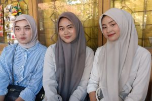 Dari Desa ke Negeri Sakura! Kisah 5 Siswi LPK Kaina Indonesia Kini Siap Kerja di Jepang