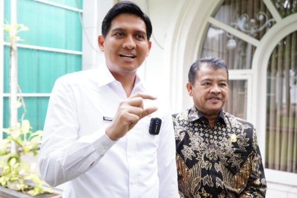 Dihadapan KPK, Bupati Indramayu dan Ketua DPRD Tegaskan Komitmen Anti Korupsi