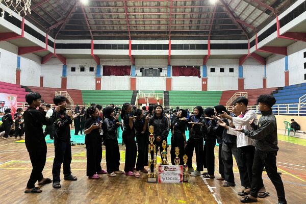Atlit Silat SMAN 1 Anjatan Rebut Gelar Juara Umum 2 Remaja Dengan Raih 6 Emas, 4 Perak, 3 Perunggu
