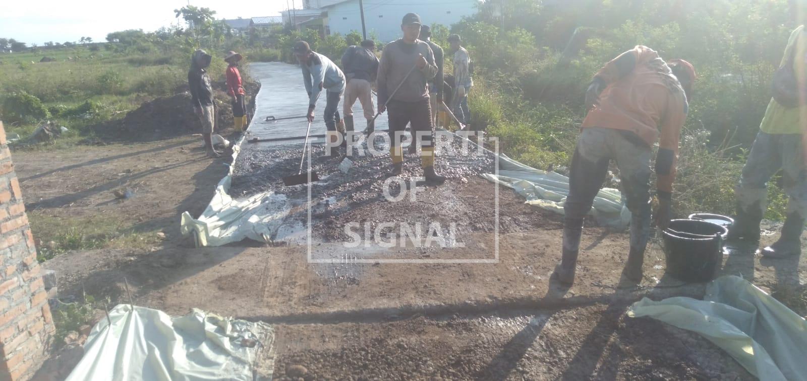 Proyek Rehabilitasi Jalan Desa Dermayu Dipertanyakan. Minim APD, Spesifikasi Diduga Menyimpang dari Rencana Teknis Proyek Rehabilitasi Jalan Desa Dermayu Dipertanyakan. Minim APD, Spesifikasi Diduga Menyimpang dari Rencana Teknis