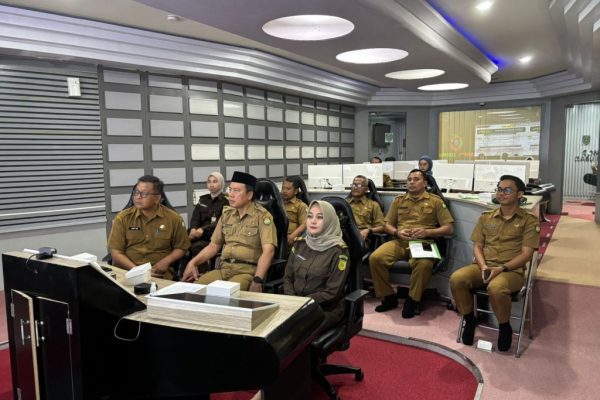 Pemkab Indramayu Ikuti Rakor Inflasi Mingguan Bersama Mendagri: Inflasi Terkendali, Kenaikan Harga Komoditas Perlu Diwaspadai