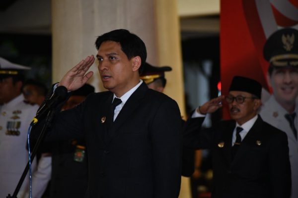 Sambut HUT ke-80 RI, Indramayu Gelar Tradisi Upacara Taptu dan Pawai Obor