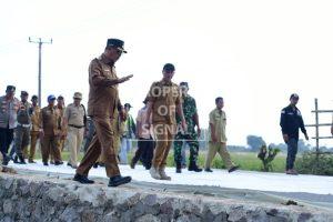 Lucky Hakim dan Syaefudin Tunaikan Janji, Jalan Penghubung Jatimulya–Cikedung Akhirnya Diperbaiki