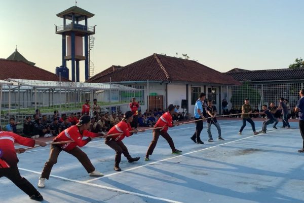 Sambut HUT Kemerdekaan RI ke-80, Lapas Indramayu Gelar PORSENI Bagi Petugas dan Warga Binaan