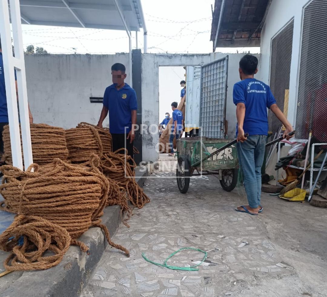 Lapas Indramayu Gandeng PT. Coir Indonesia Global Tingkatkan Kemandirian Warga Binaan Melalui Coco Shade Lapas Indramayu Gandeng PT. Coir Indonesia Global Tingkatkan Kemandirian Warga Binaan Melalui Coco Shade