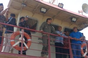 ‎Lucky Hakim Tinjau Pengerukan Muara Kali Glayem Indramayu : Dorong Peningkatan Ekonomi Nelayan