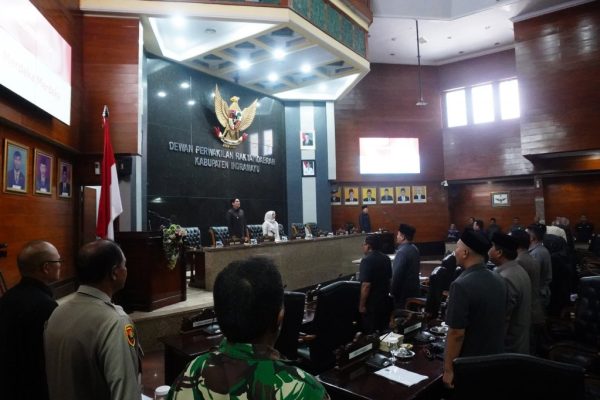 DPRD dan Pemkab Indramayu Setujui Perubahan Propemperda Tahun 2025