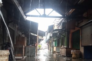 Pasar Wanguk Kerap Kebanjiran Saat Musim Hujan, Warga Kedungwungu Minta Relokasi Dipercepat