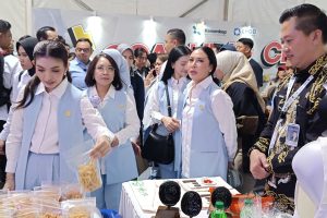 Produk Hasil Karya Warga Binaan Lapas Indramayu Curi Perhatian Istri Wapres RI Produk Hasil Karya Warga Binaan Lapas Indramayu Curi Perhatian Istri Wapres RI