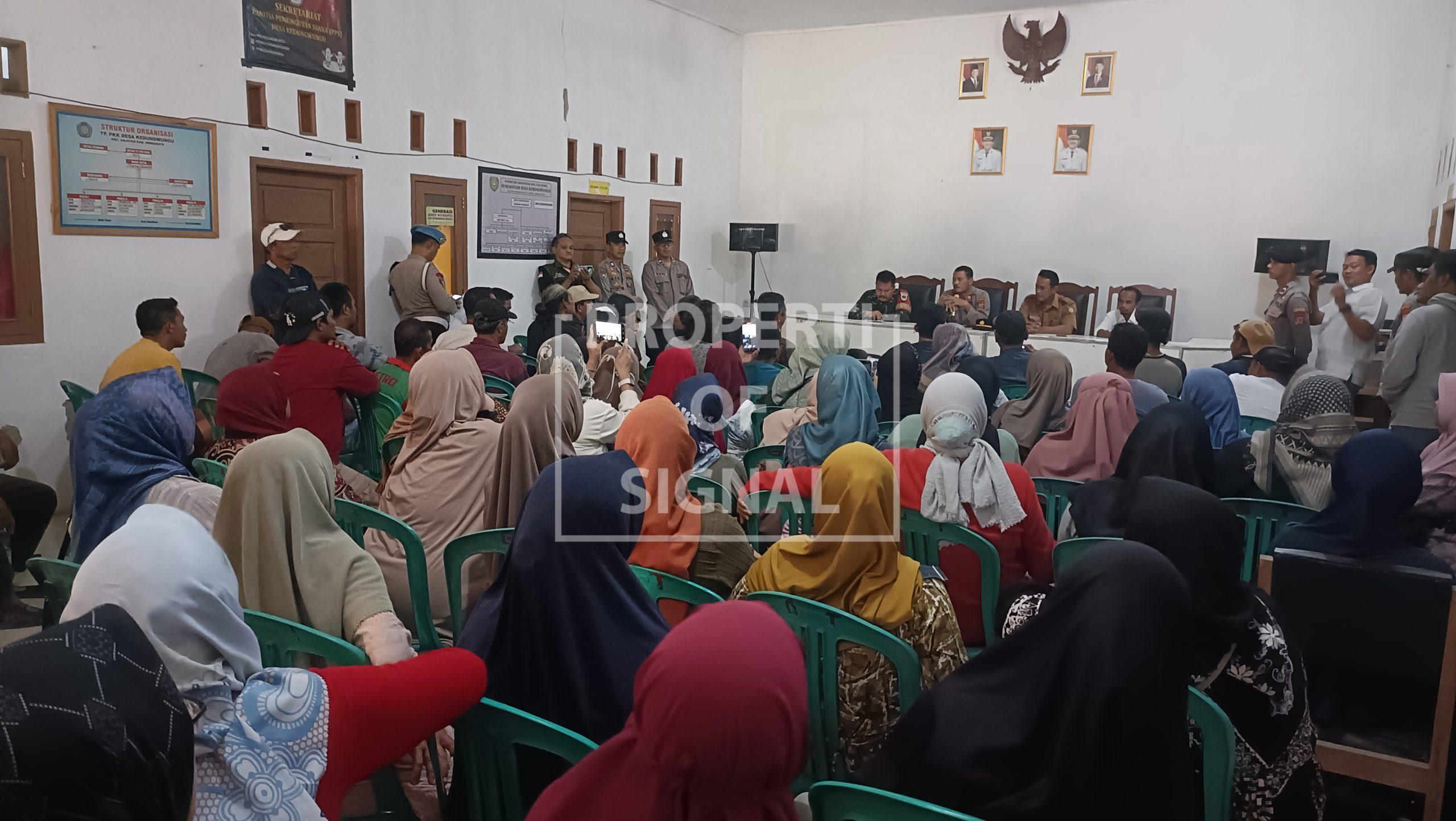 Mediasi Revitalisasi Pasar Wanguk Sempat memanas, Pemerintah Desa Tegaskan Pasar Aset Milik Desa Mediasi Revitalisasi Pasar Wanguk Sempat memanas, Pemerintah Desa Tegaskan Pasar Aset Milik Desa