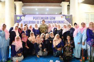 Dorong Kaum Perempuan, Bupati Lucky Hakim Minta GOW Berkontribusi Real ke Masyarakat Dorong Kaum Perempuan, Bupati Lucky Hakim Minta GOW Berkontribusi Real ke Masyarakat