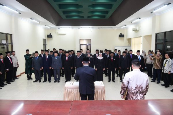 Dilantik Jadi PPATS, 31 Camat Siap Layani Masyarakat